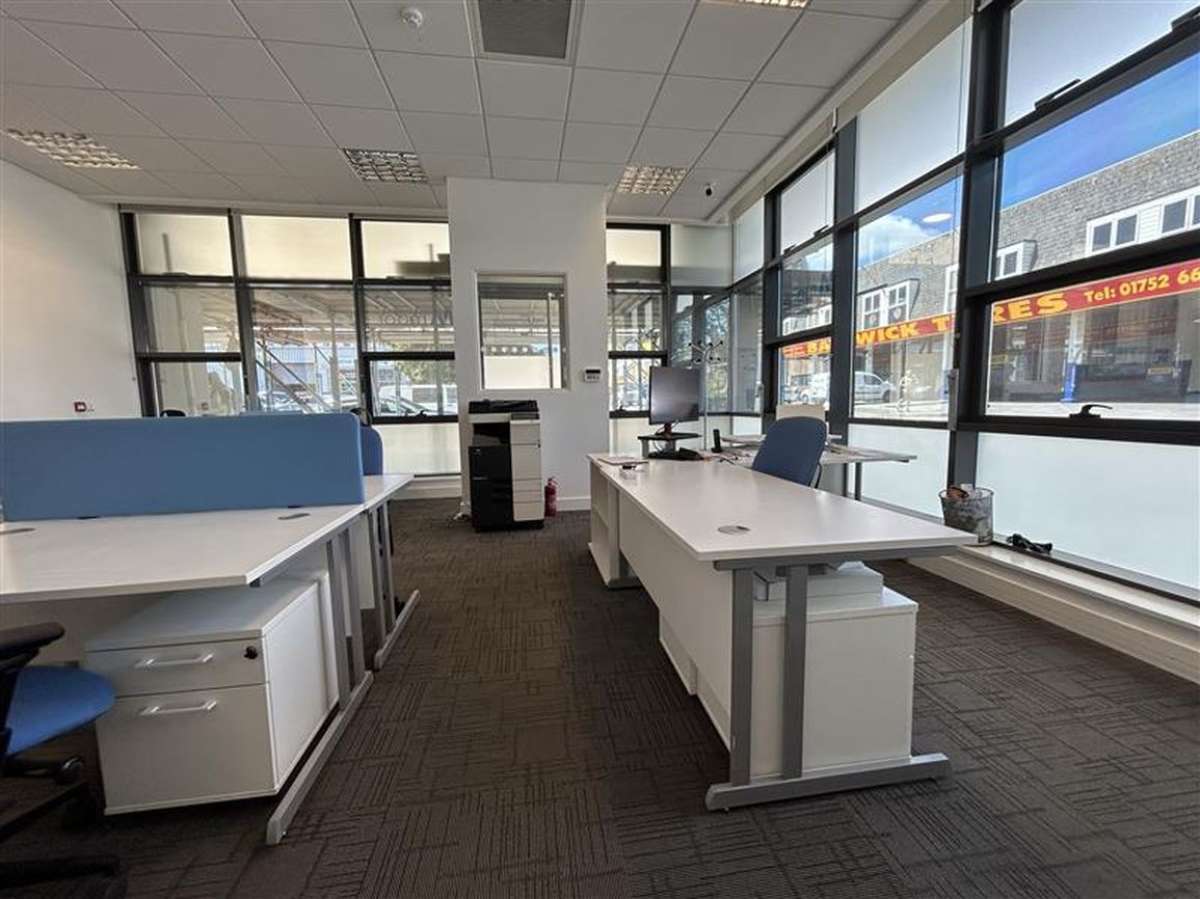 Office in Plymouth - photo 3