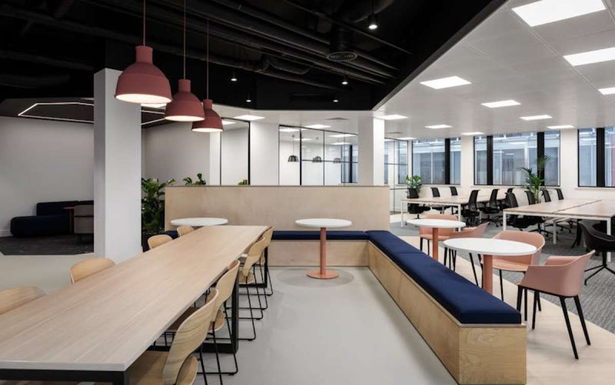 Office in Reading - photo 4