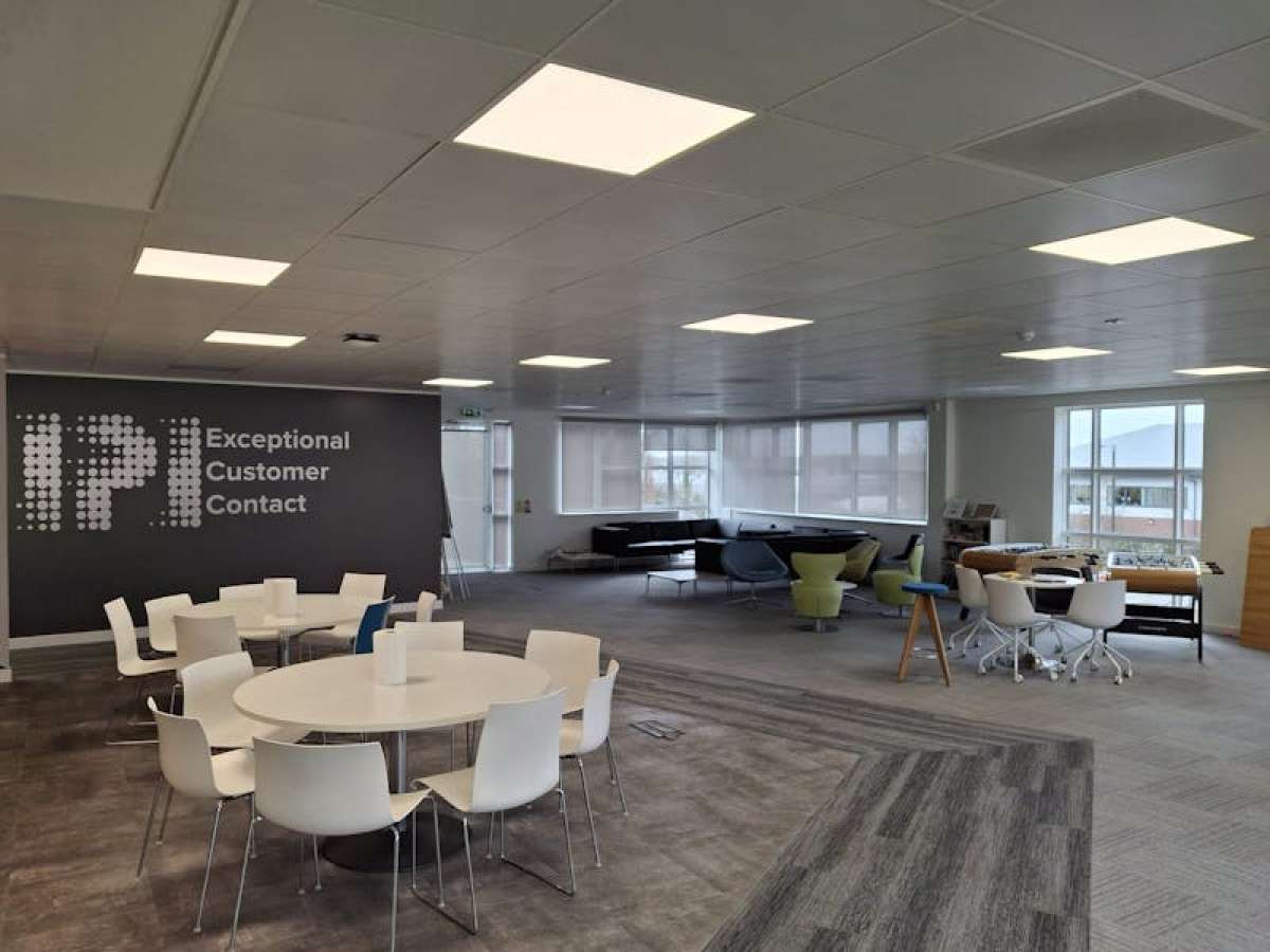 Office in Reading - photo 4