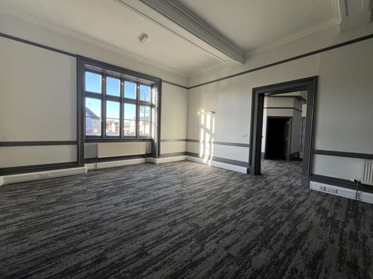 Office in Ipswich - photo 2