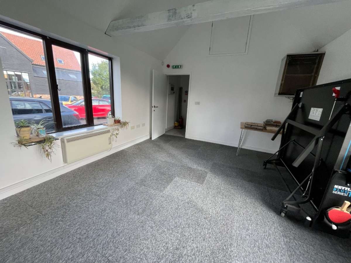 Office in Ipswich - photo 3