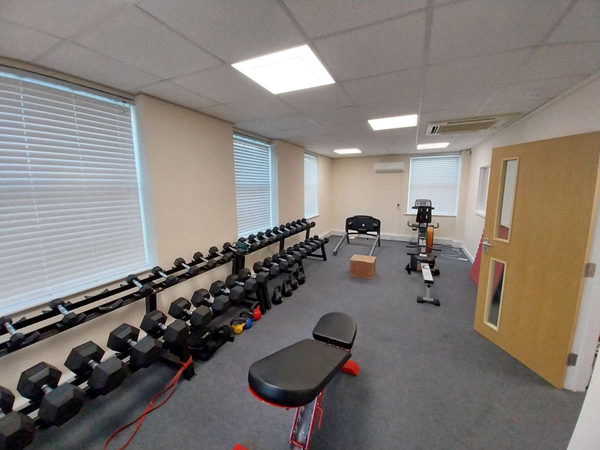 Office in Lincoln - photo 4