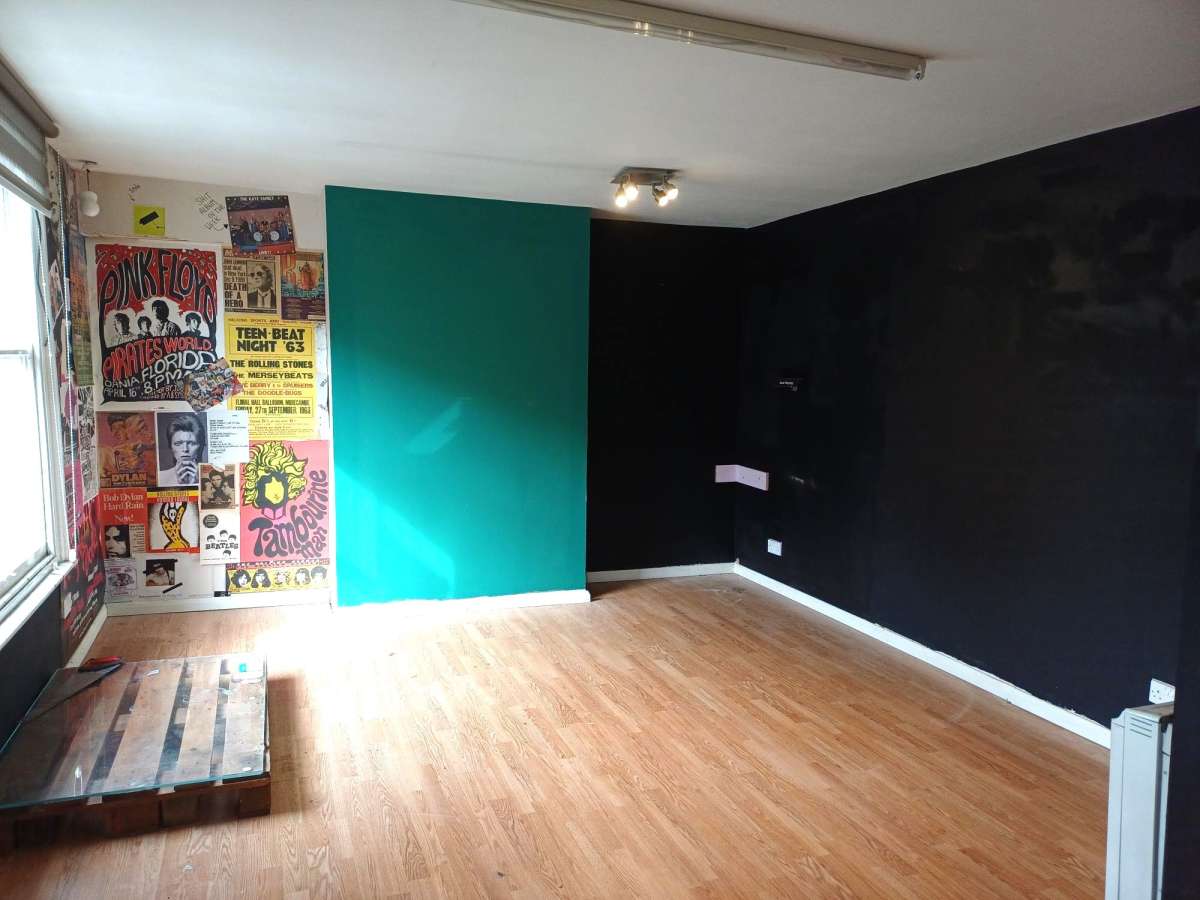 Office in Wellingborough - photo 2