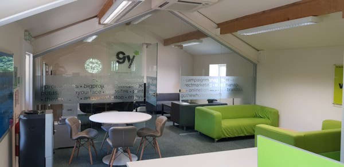 Office in Knutsford - photo 4