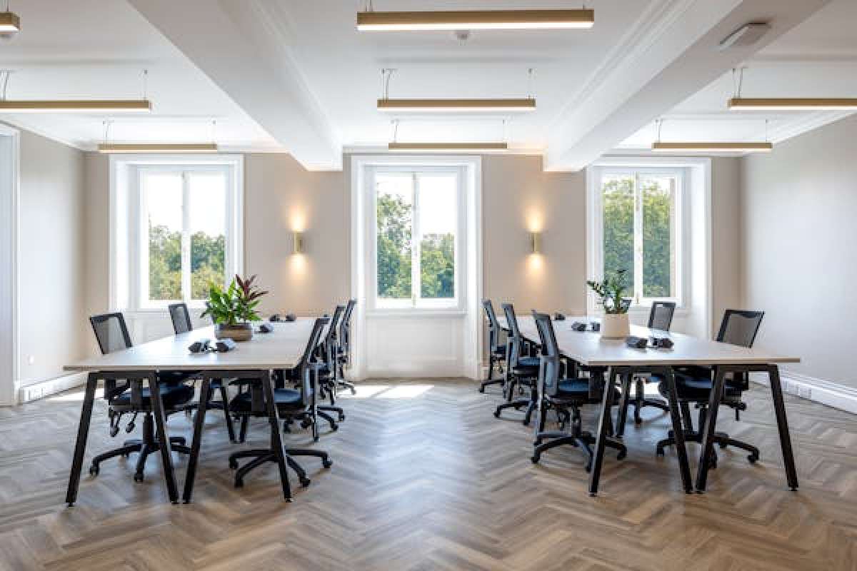 Office in London - photo 4