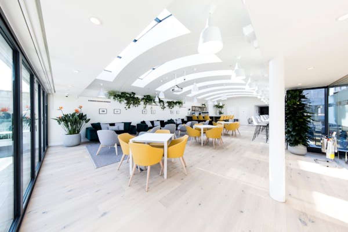 Office in London - photo 2