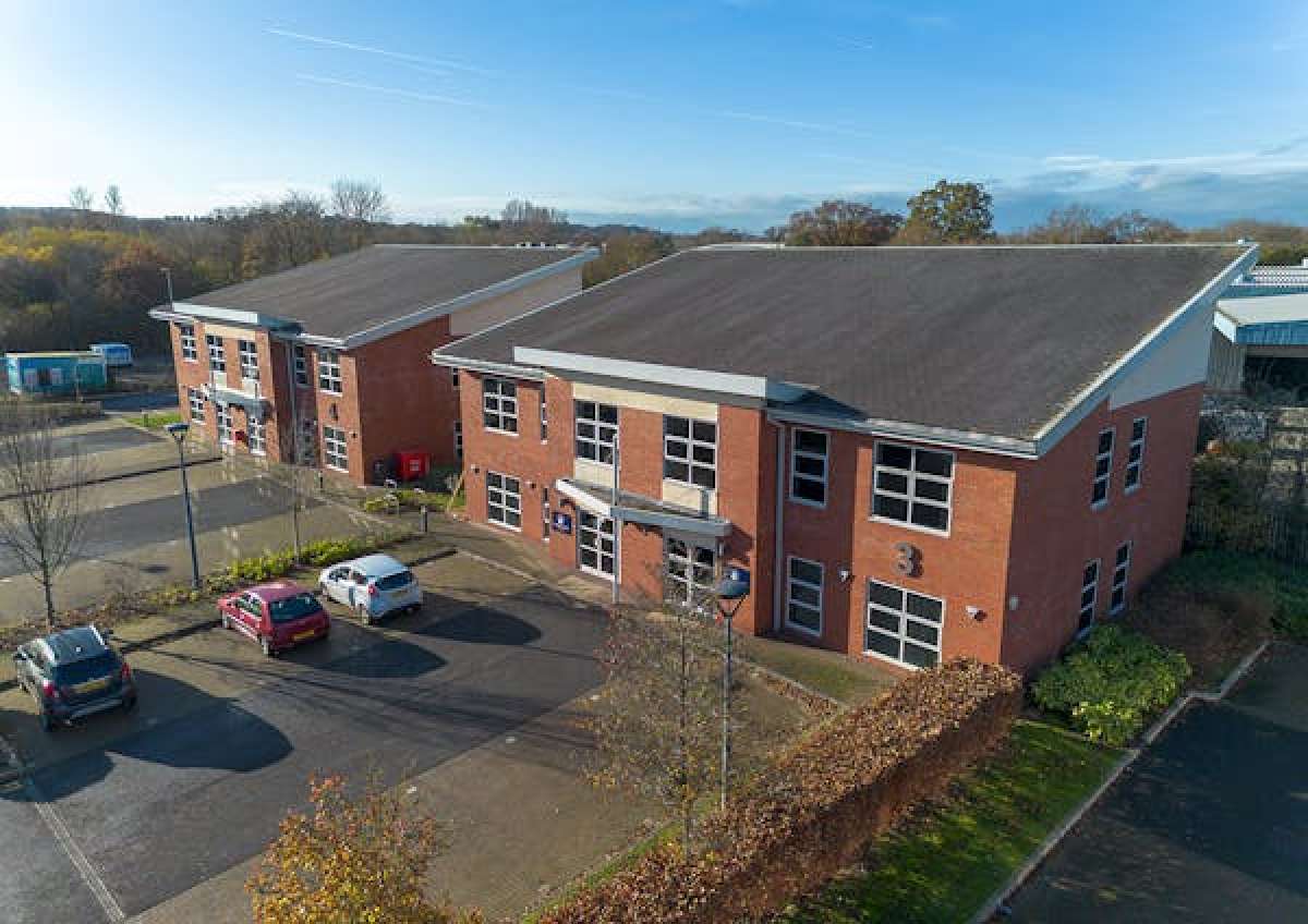 Office in Worcester - photo 3