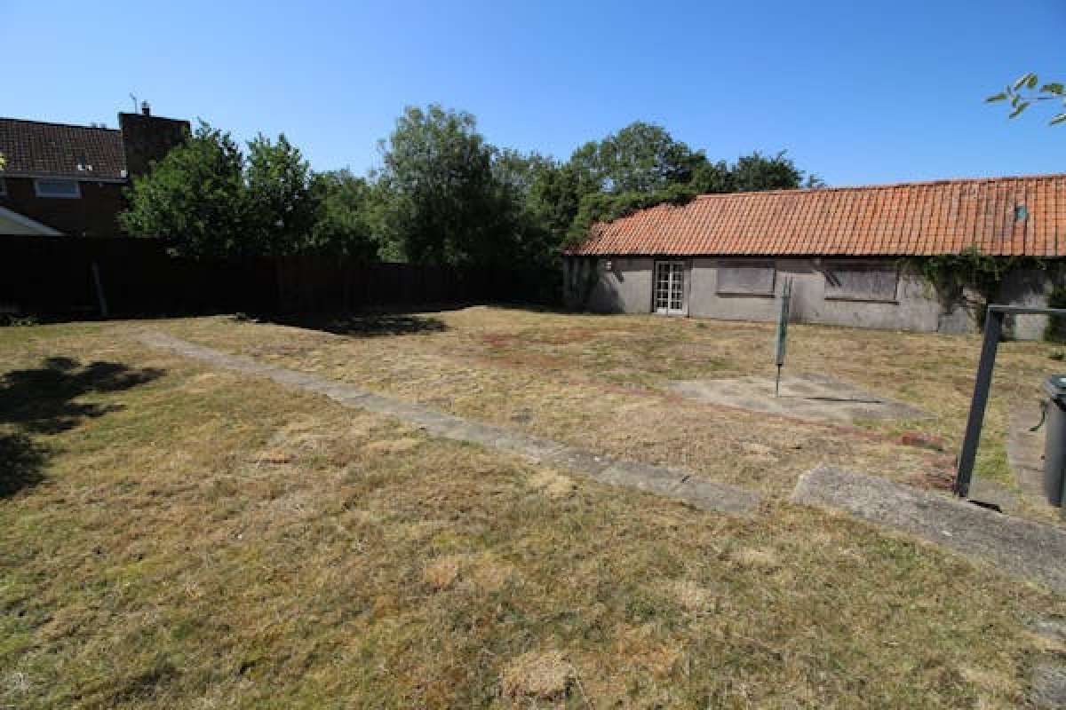 Office in Bedford - photo 4