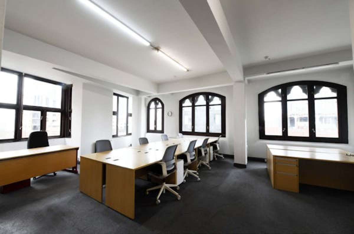 Office in Manchester - photo 4