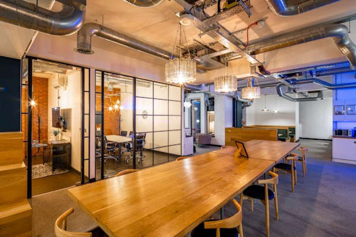 Office in London - photo 2