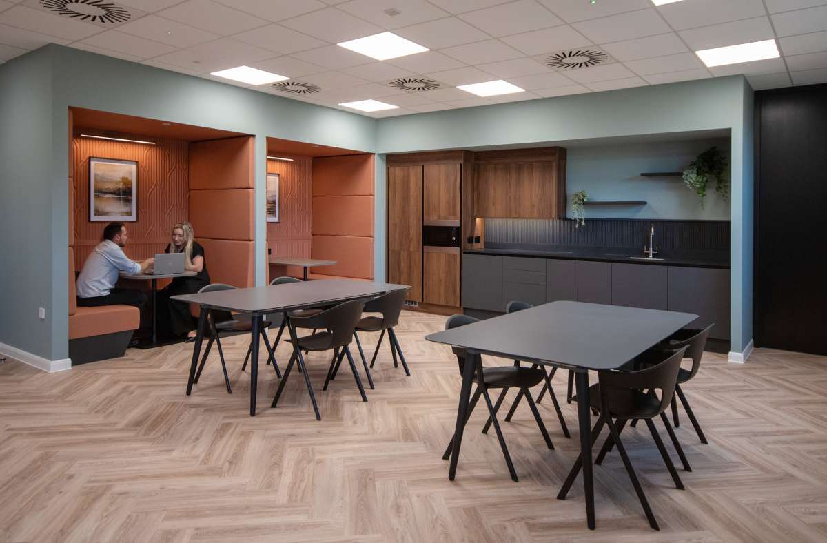 Office in Southampton - photo 3