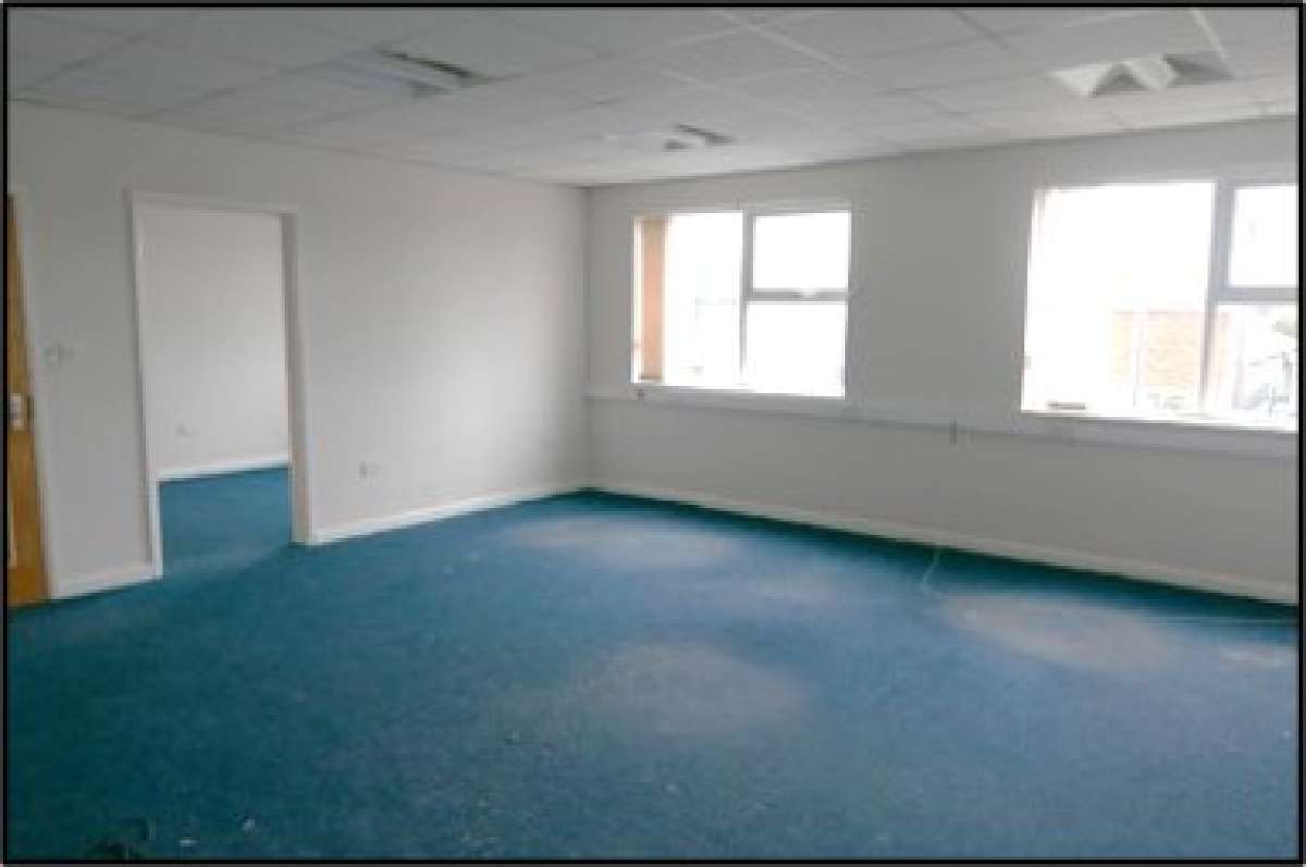 Office in Derby - photo 3