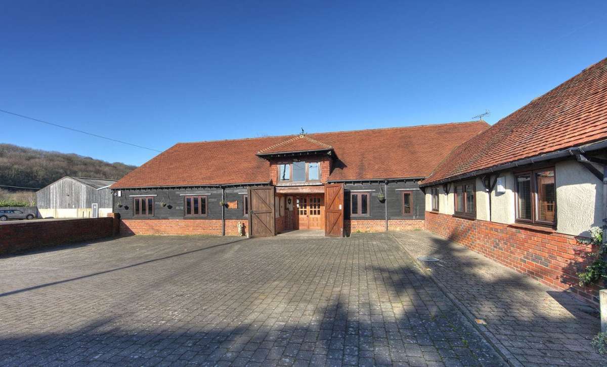 Office in Westerham - photo 2