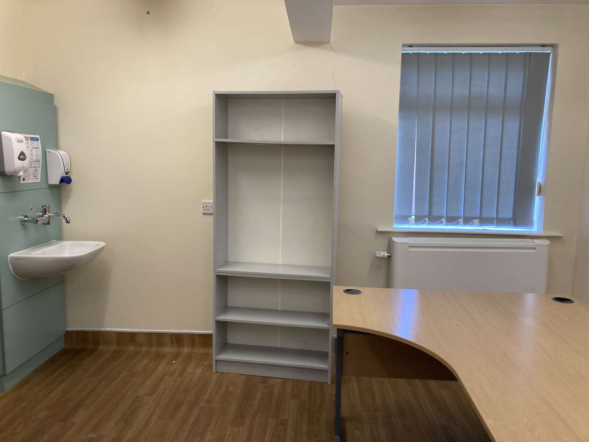 Office in Sheffield - photo 2