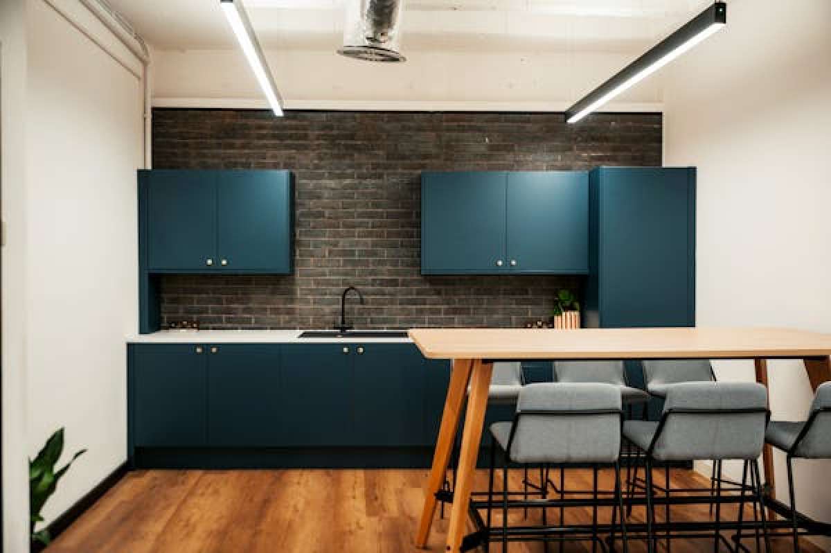 Office in London - photo 3