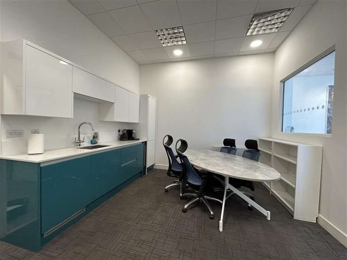 Office in Plymouth - photo 3