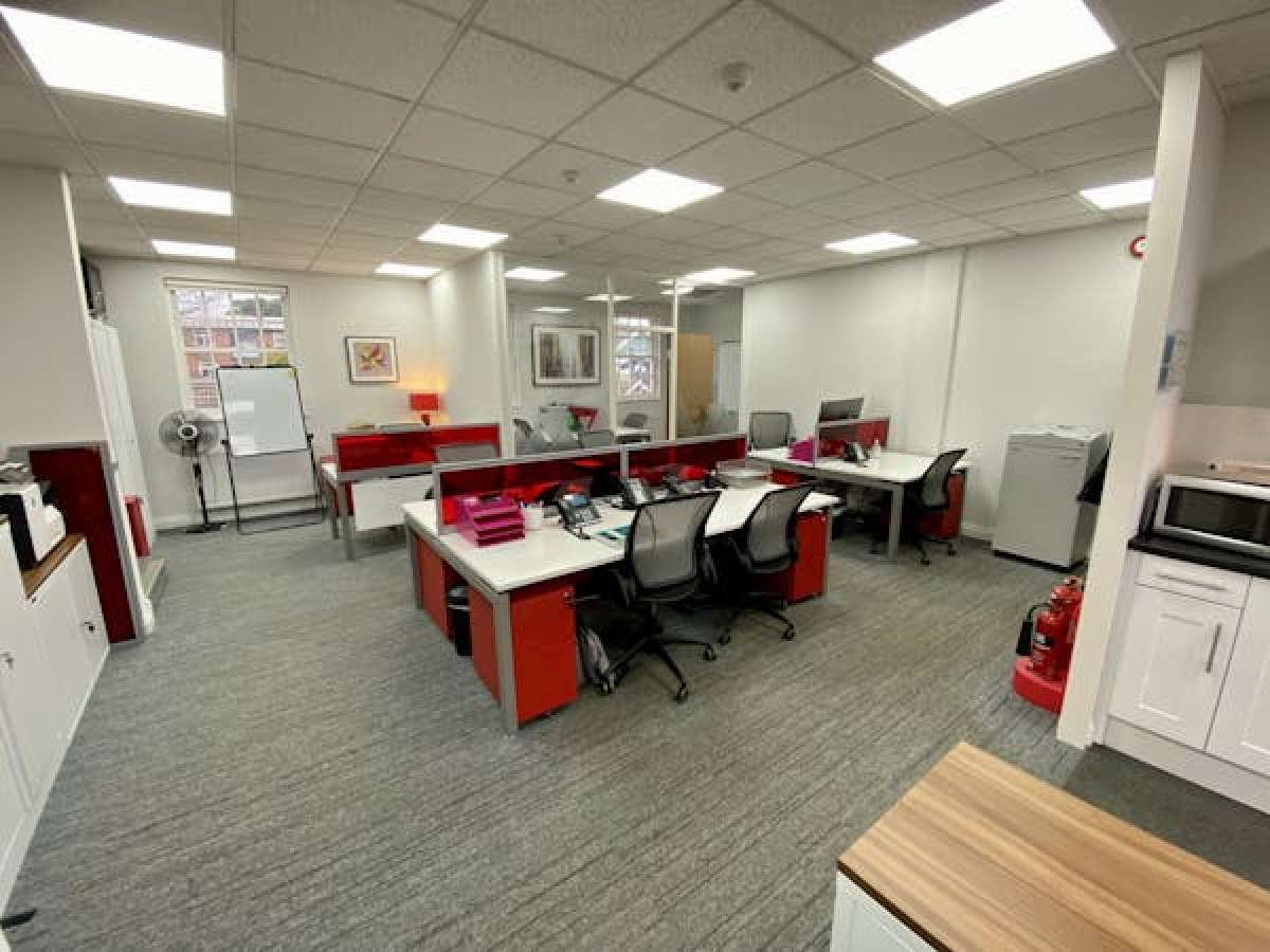Office in Worcester - photo 2