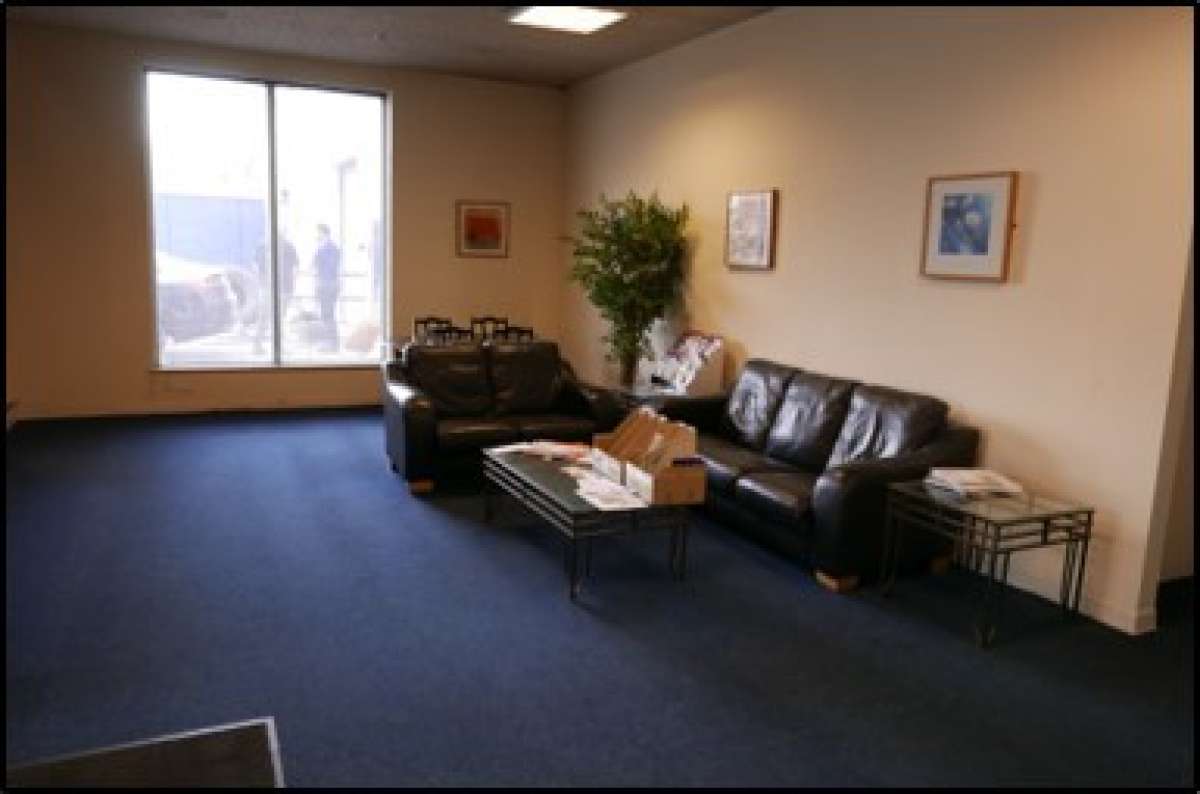 Office in Derby - photo 2