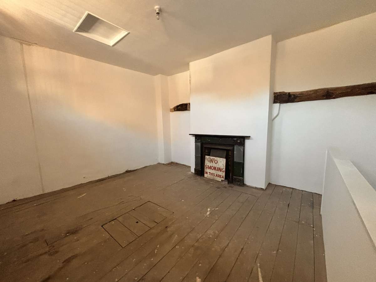 Office in Hinckley - photo 3