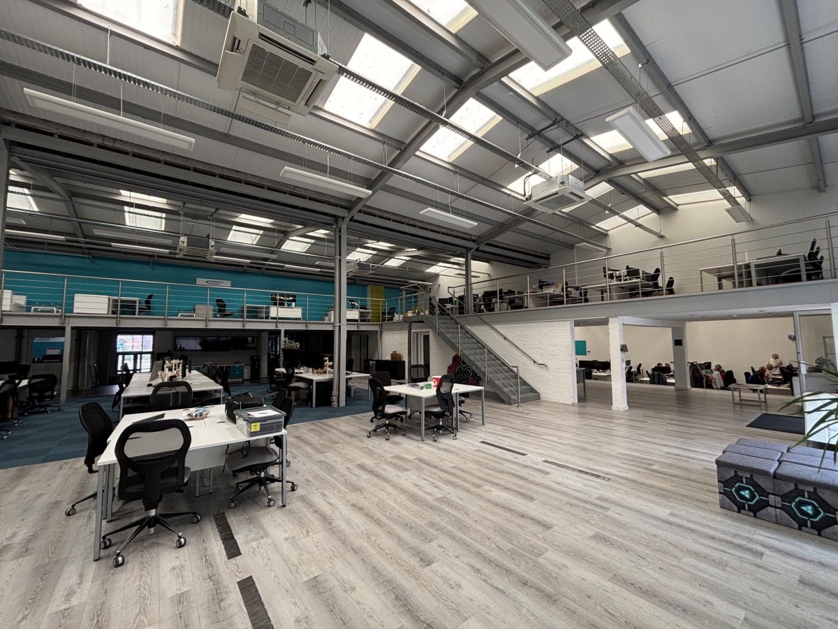 Office in Leicester - photo 2