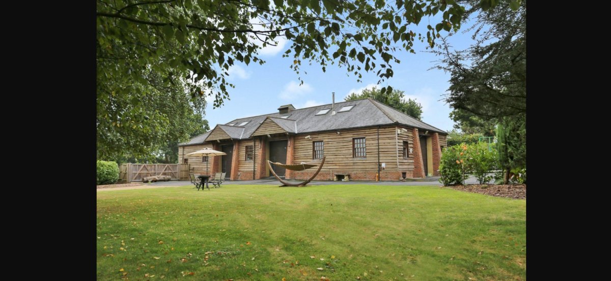 Investment in Fareham - photo 3