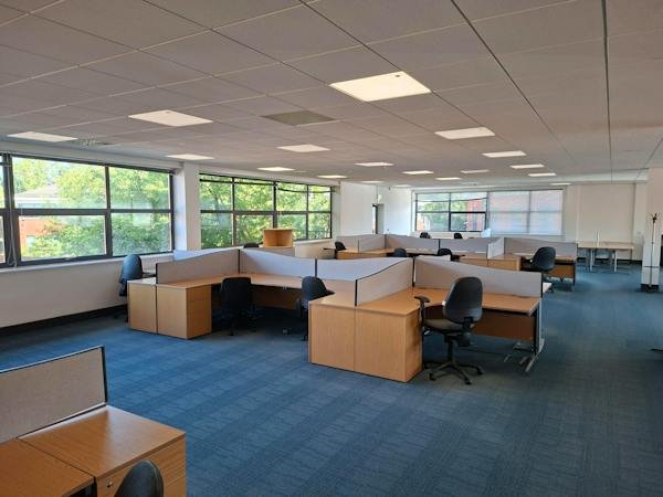 Office in Warwick - photo 3