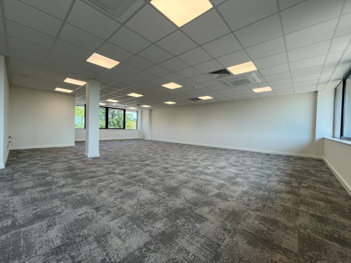 Office in Colchester - photo 3