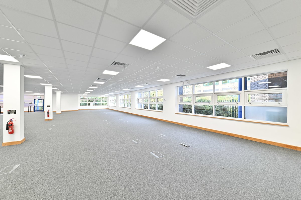 Office in Fleet - photo 2