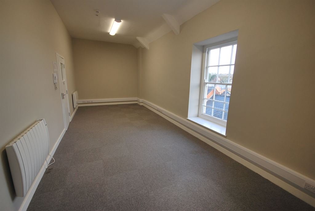Office in Market Harborough - photo 4