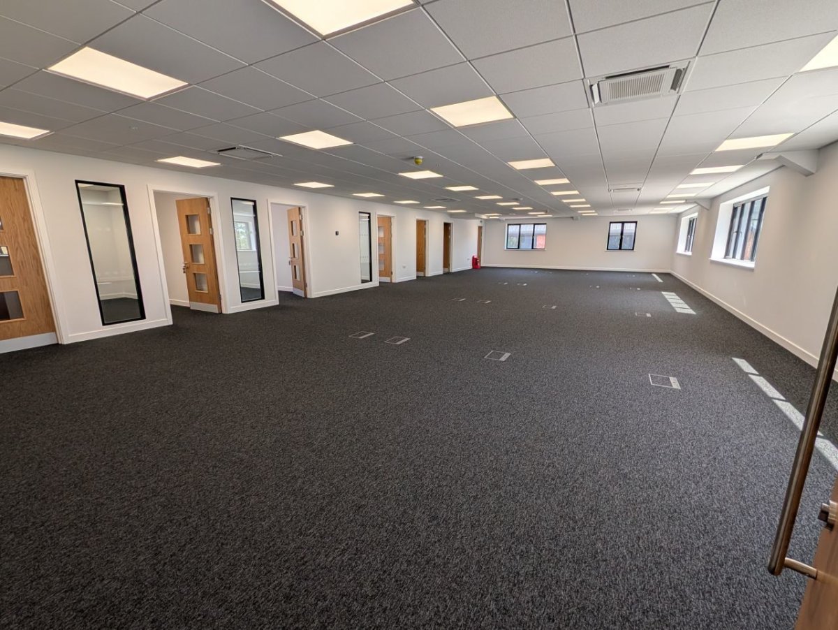 Office in Colchester - photo 4
