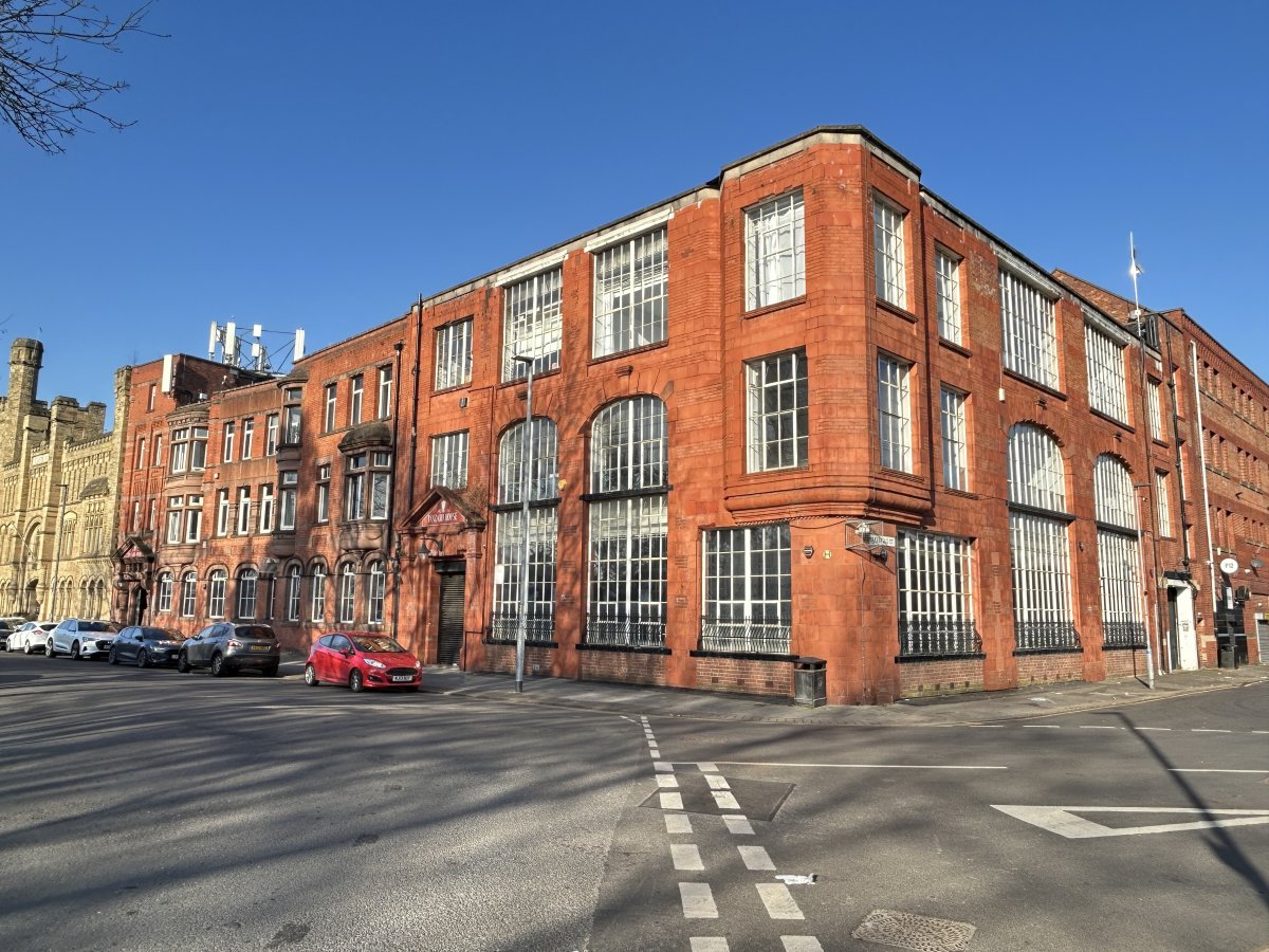 Office in Ardwick Green - photo 2