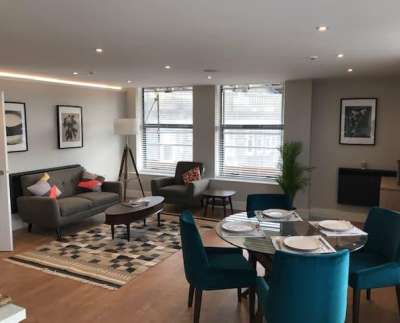 Other in Carmarthen - photo 4