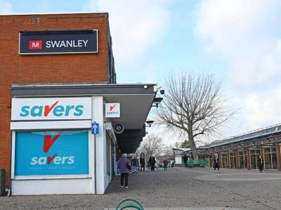 Retail/Shop in Swanley - photo 2
