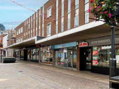 Retail/Shop in Ormskirk - photo 3