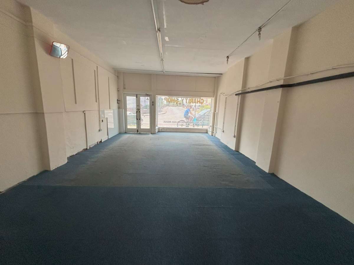 Retail/Shop in Dumfries - photo 2