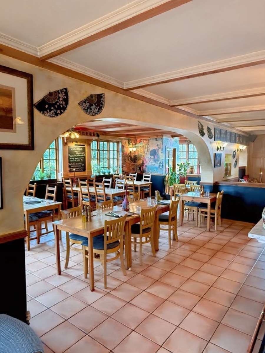 Retail/Shop in Carbis Bay - photo 2