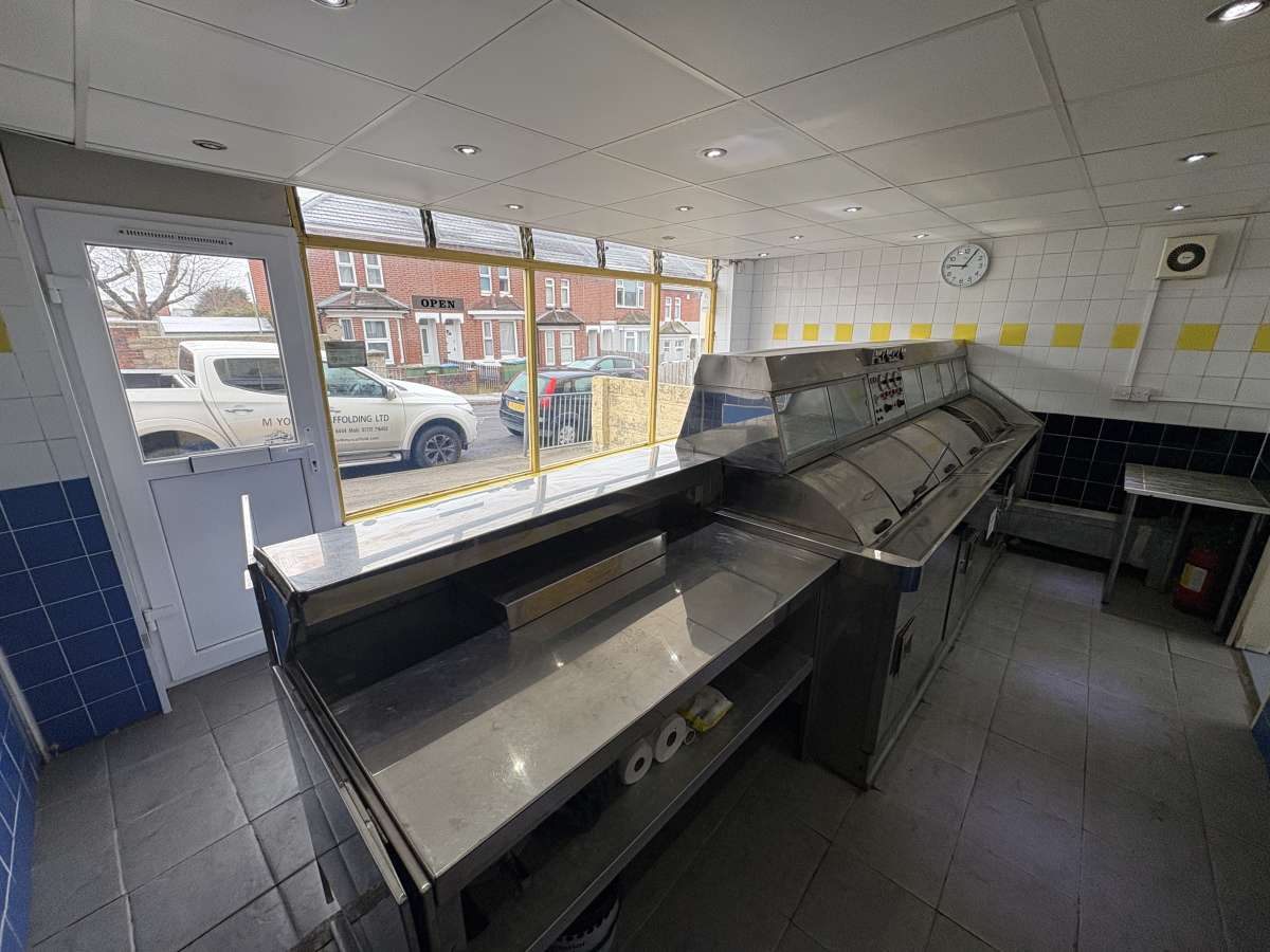 Retail/Shop in Sholing - photo 4