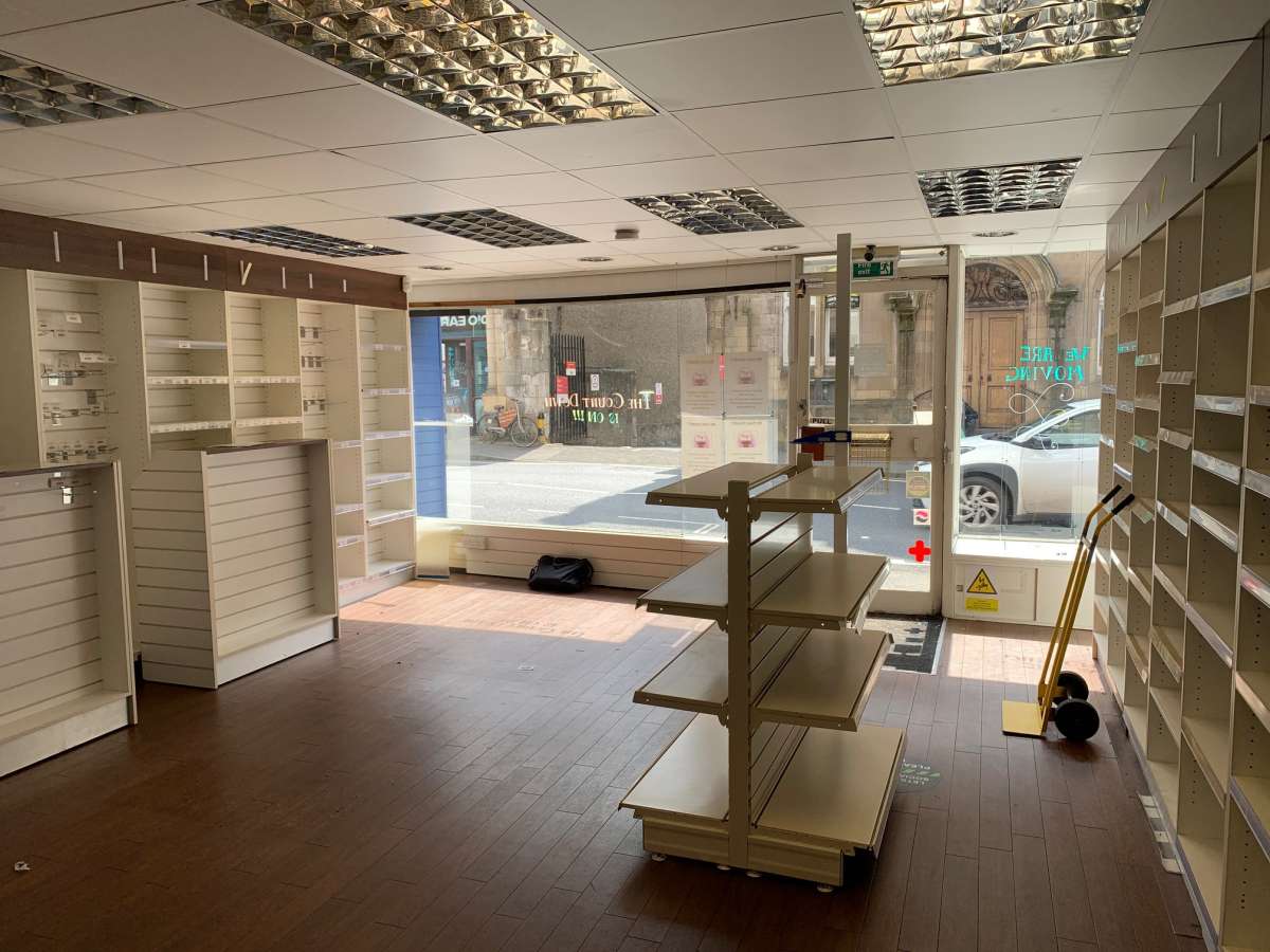 Retail/Shop in Perth - photo 4