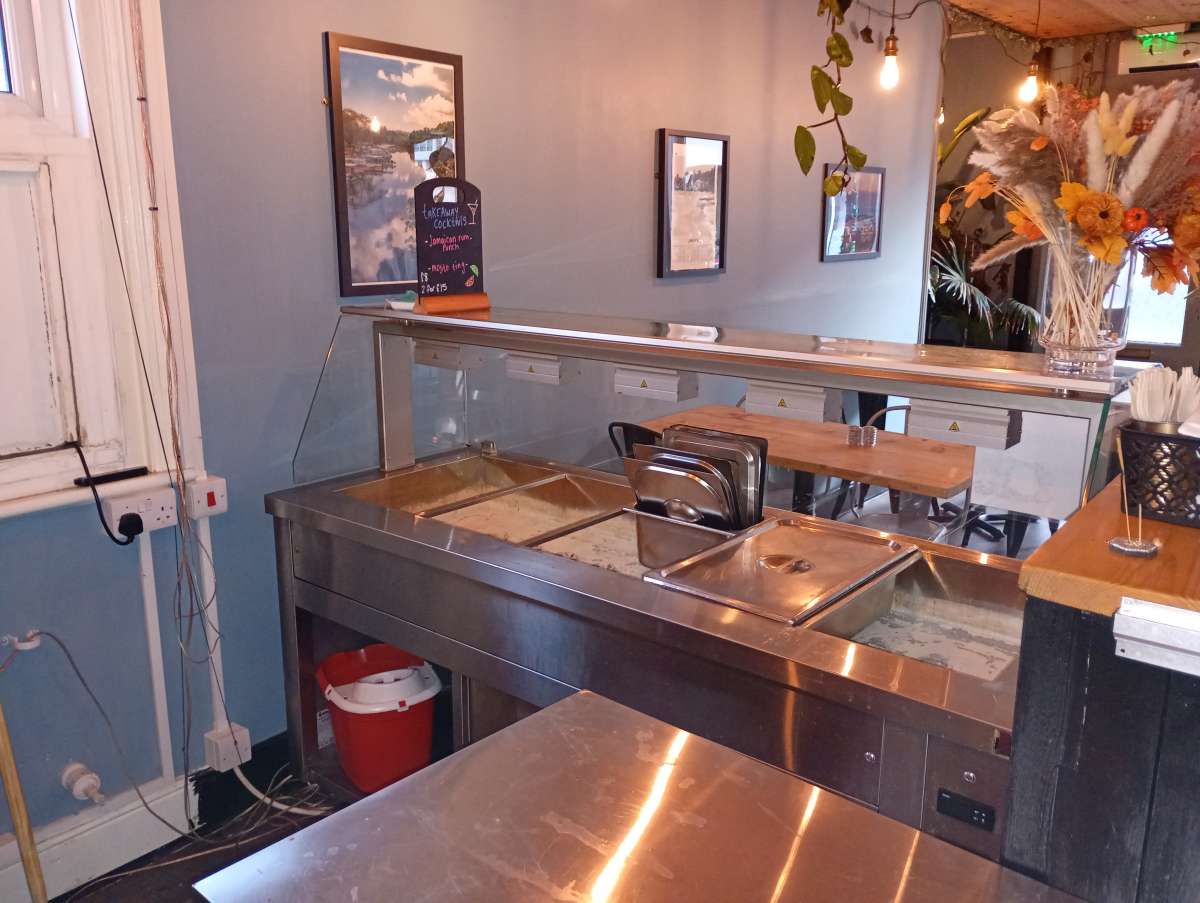 Retail/Shop in Great Yarmouth - photo 3