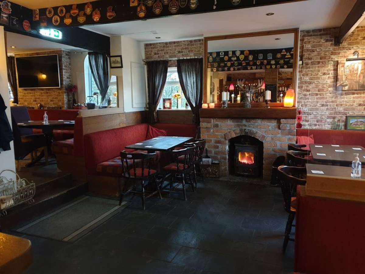 Retail/Shop in Stoke-On-Trent - photo 4