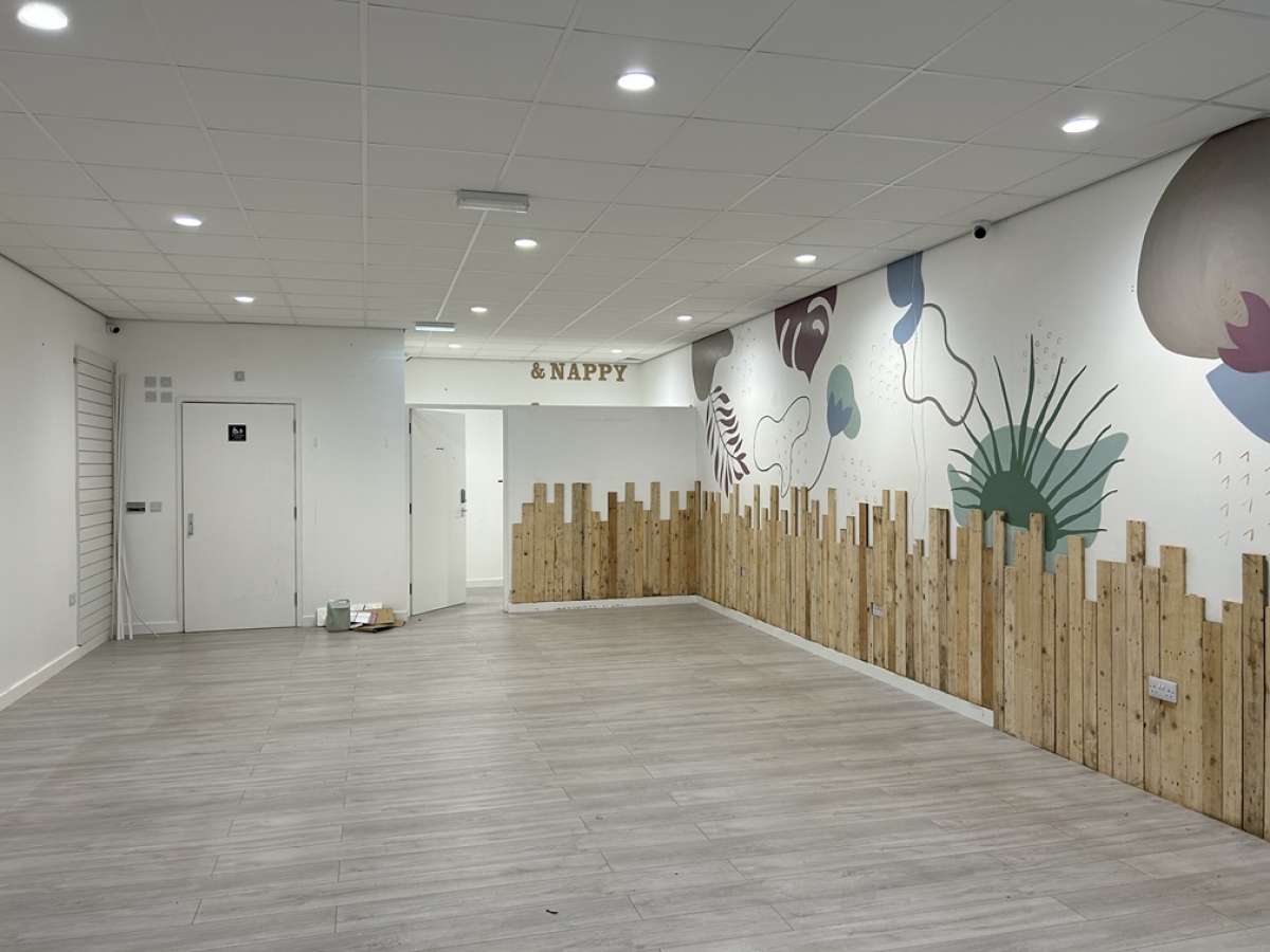 Retail/Shop in Derby - photo 2