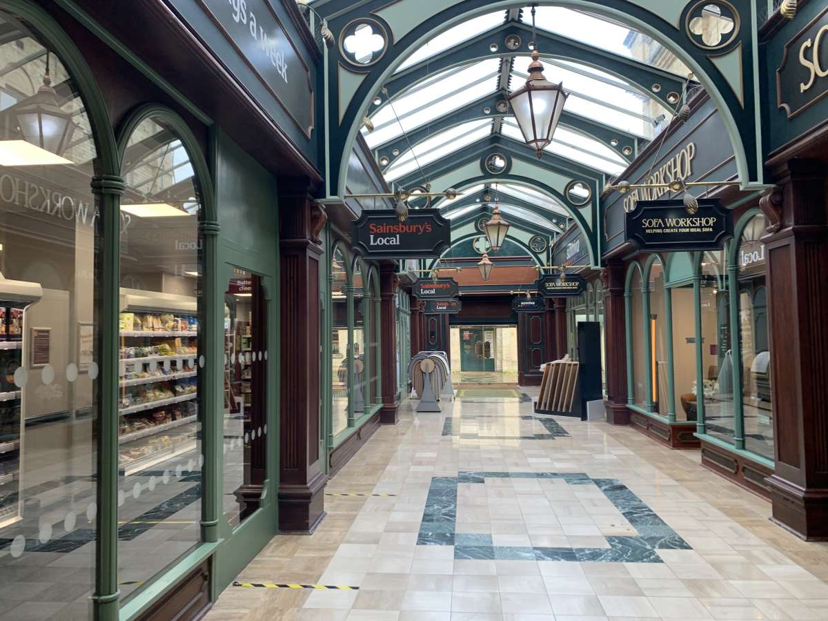 Retail/Shop in Tunbridge Wells - photo 4