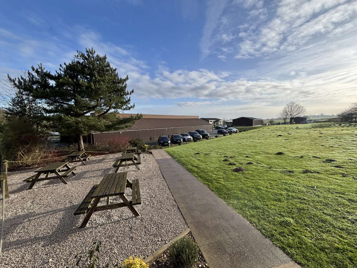 Retail/Shop in Leicester - photo 3