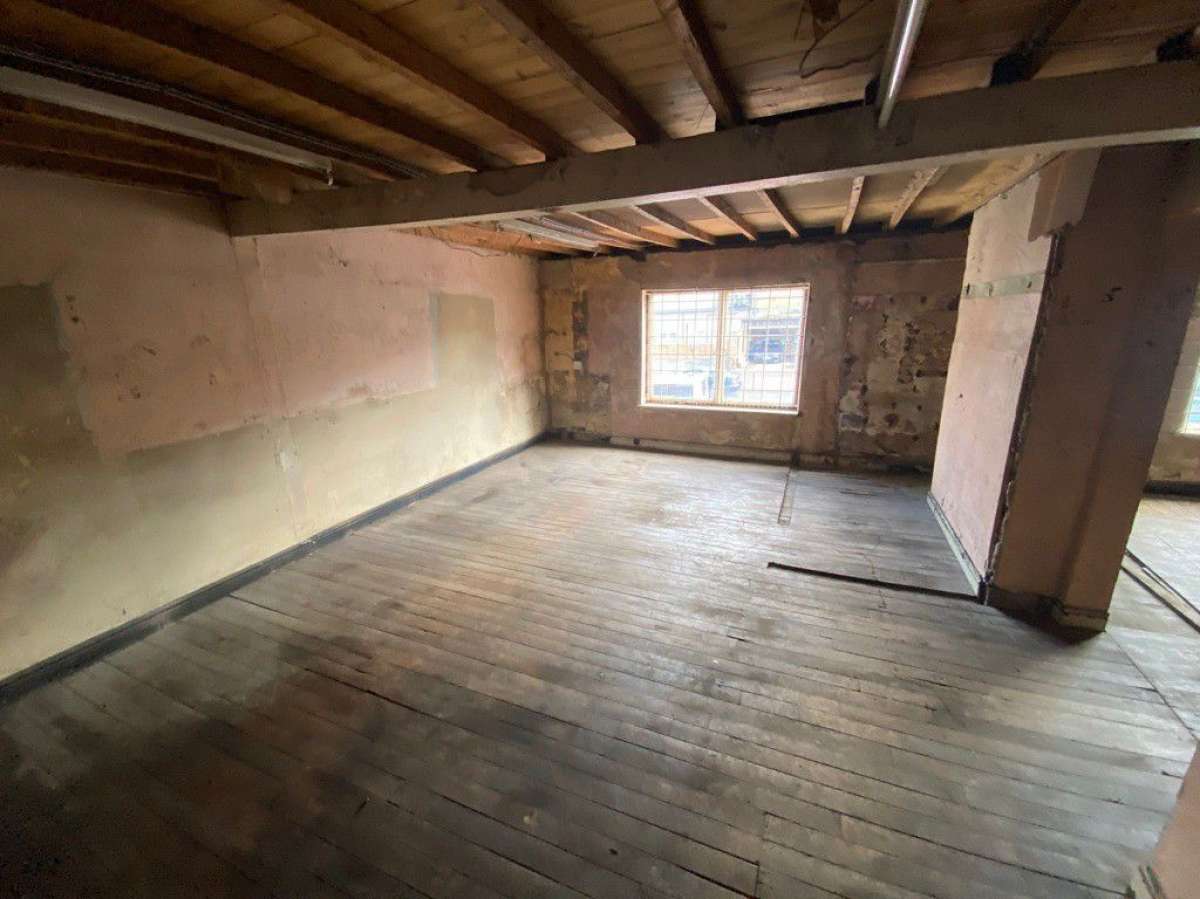 Retail/Shop in Doncaster - photo 3