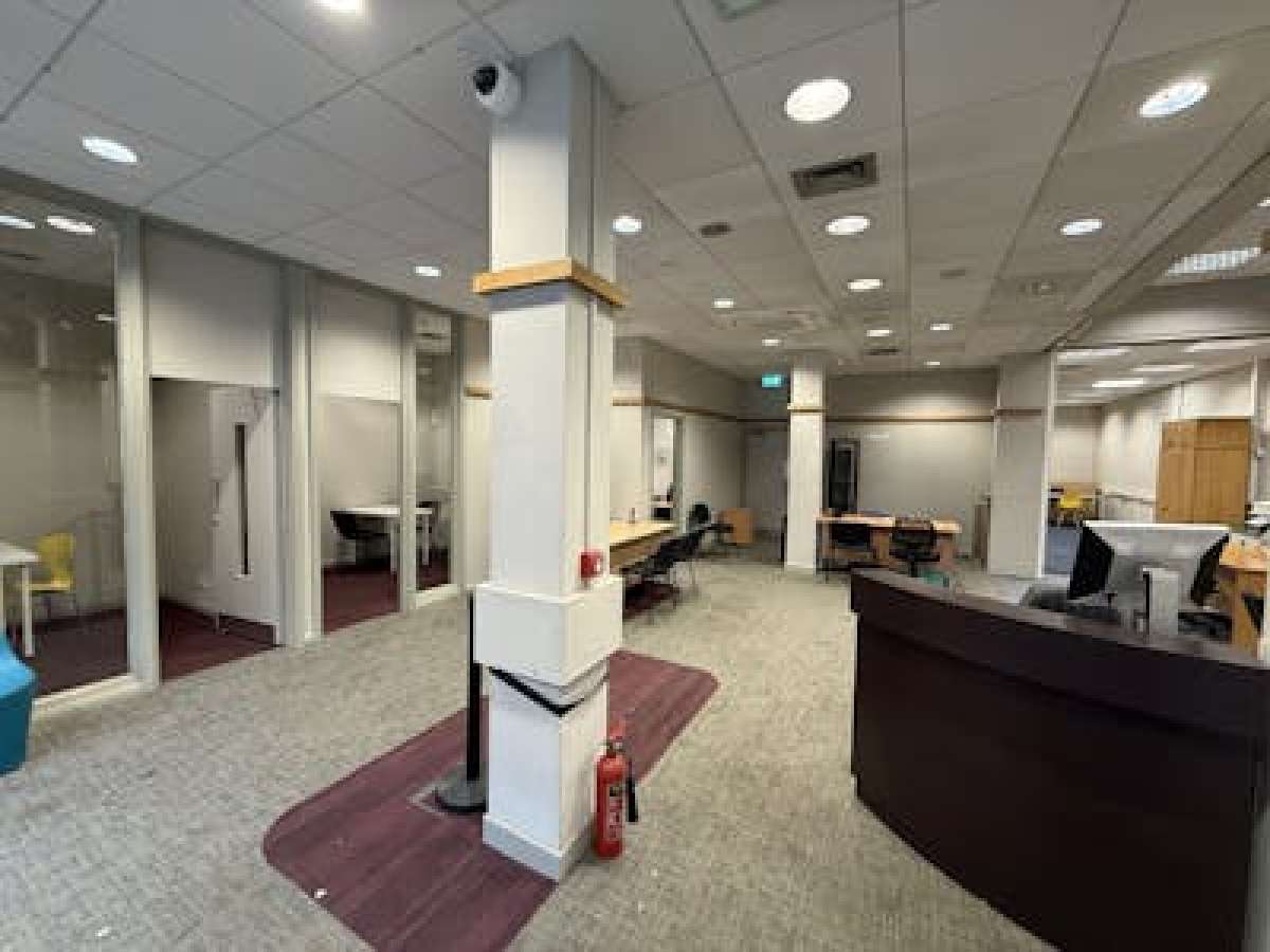 Retail/Shop in Peterborough - photo 3