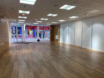 Retail/Shop in Exmouth - photo 3
