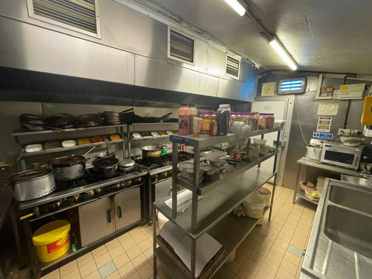 Retail/Shop in Bury St. Edmunds - photo 4