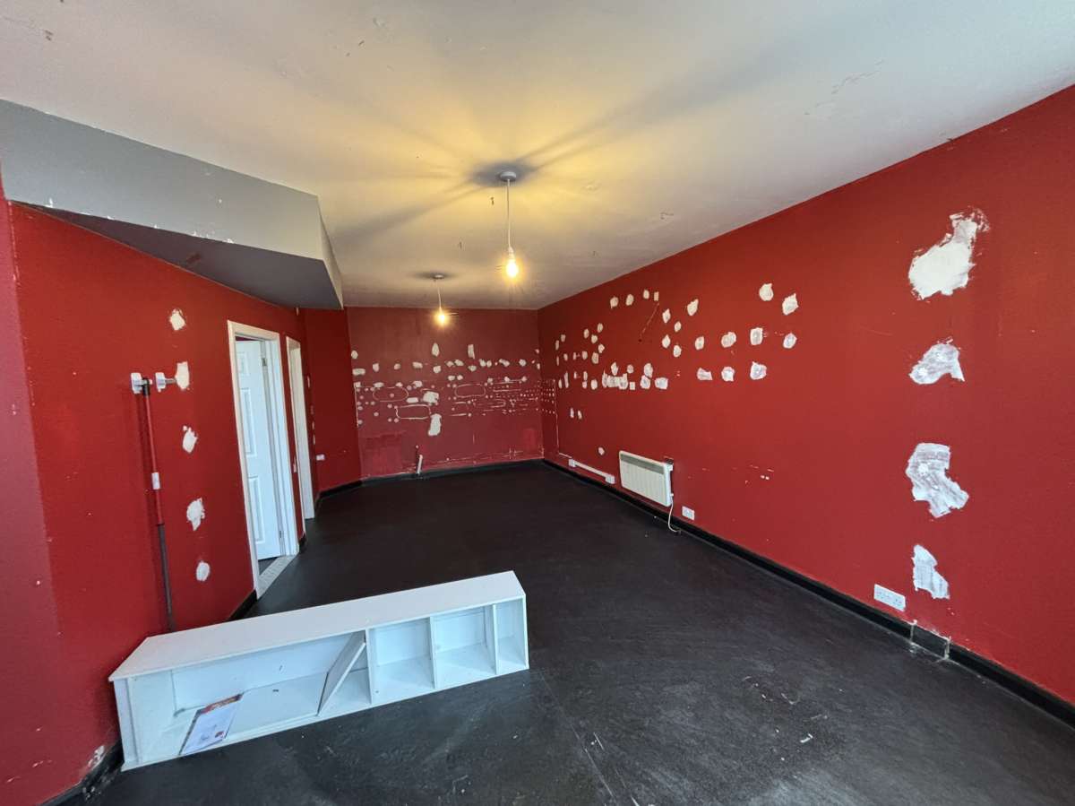 Retail/Shop in Aberdeen - photo 2