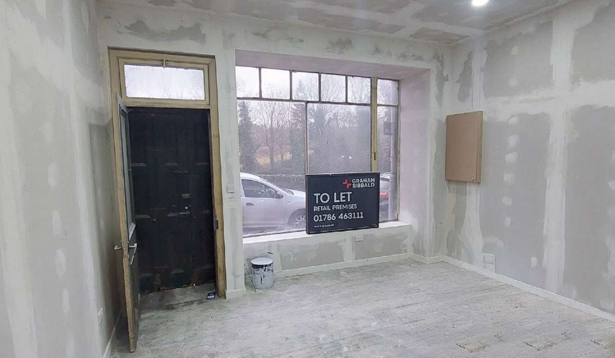 Retail/Shop in Brightons - photo 2