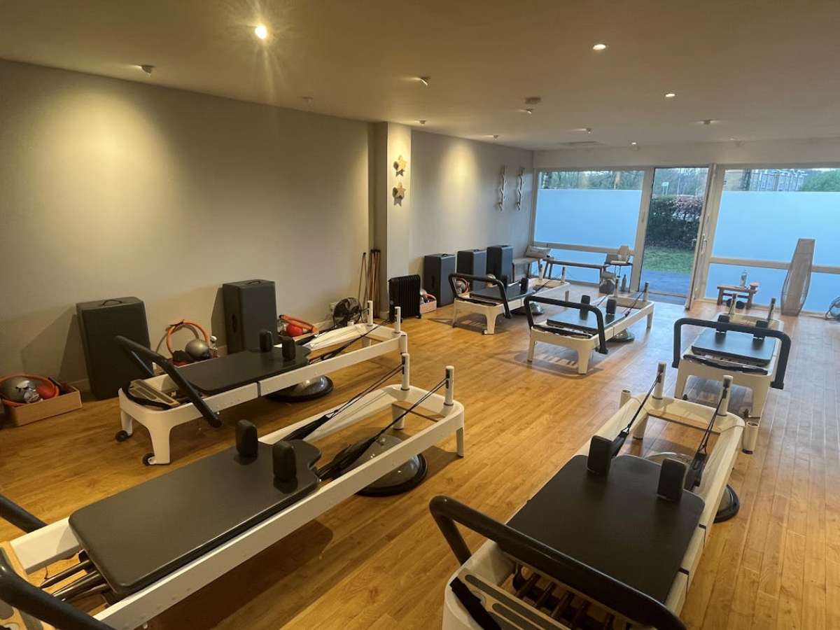 Retail/Shop in Eastleigh - photo 2